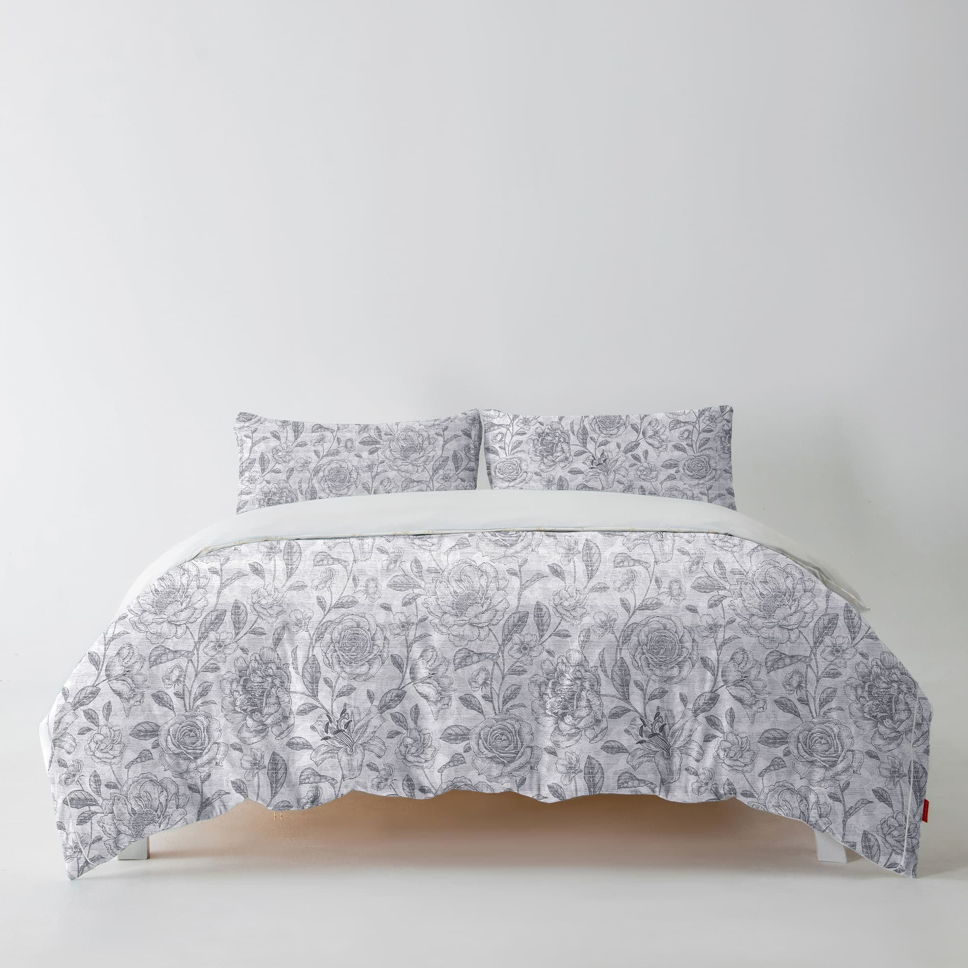 #color_grey-bloom-floral