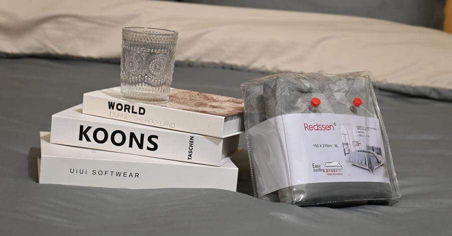 Redssen Duvet Cover First Packaging Design